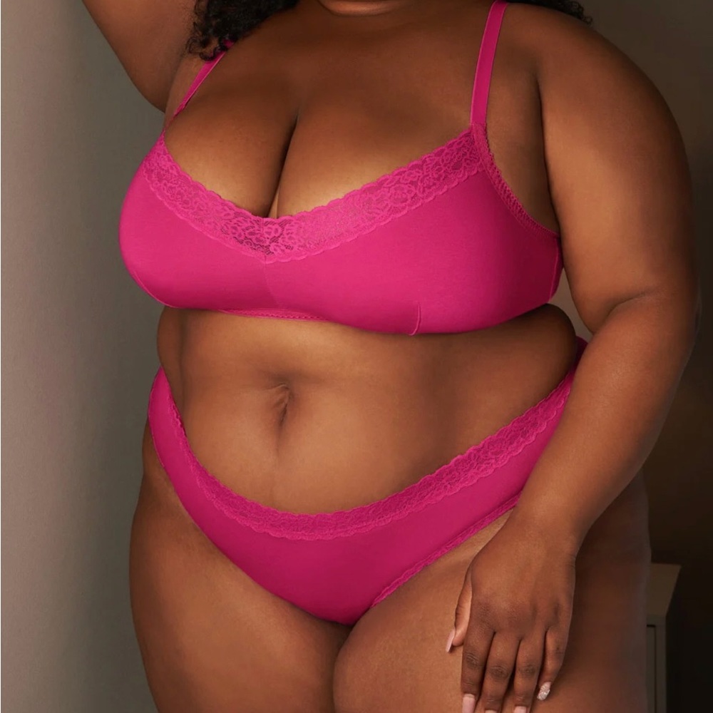 Savage X Fenty Hot Pink Lace Trim Bralette & Bikini Set